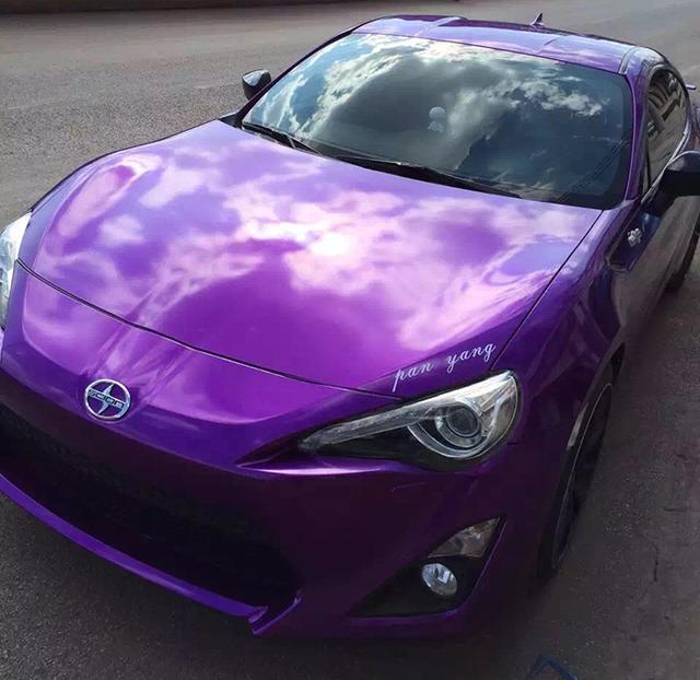 塞恩汽车改色极光骚紫车身贴膜效果图 