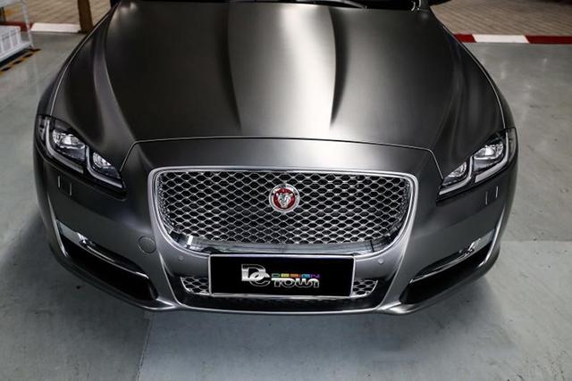 捷豹XJL汽车电光金属钛灰车身改色贴膜效果图