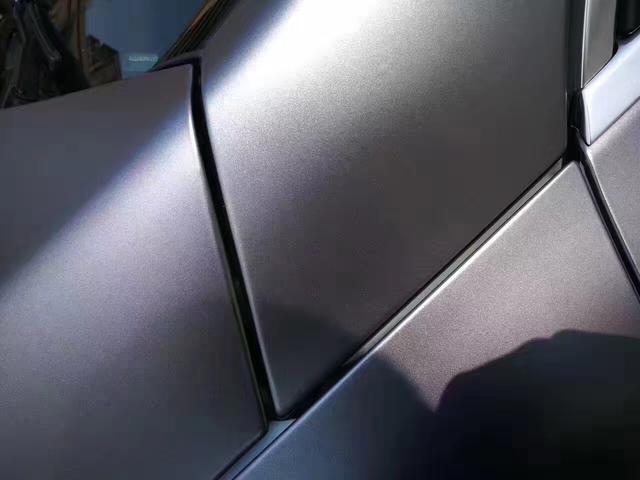 奔驰GLE400汽车改色贴膜电光炭灰效果图